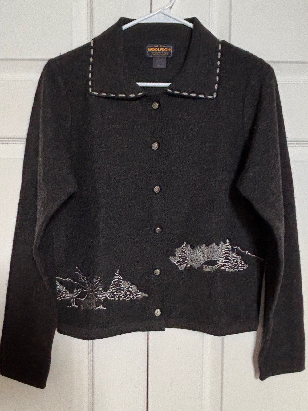 Woolrich Women’s 100% Wool Embroidered Cabin Cardigan Sweater Charcoal Gray S